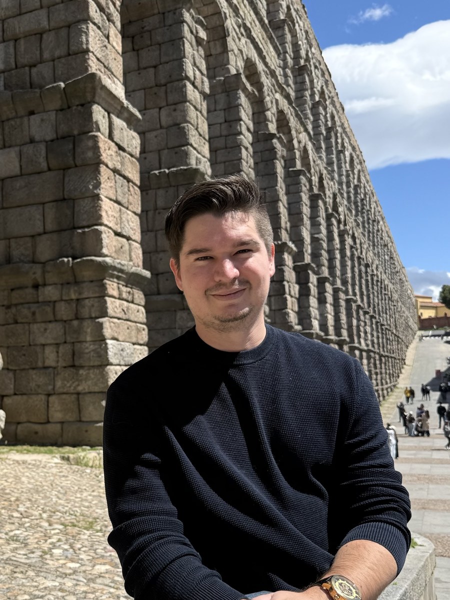 Dr. Juan Carlos Monje Ortiz, MD en España